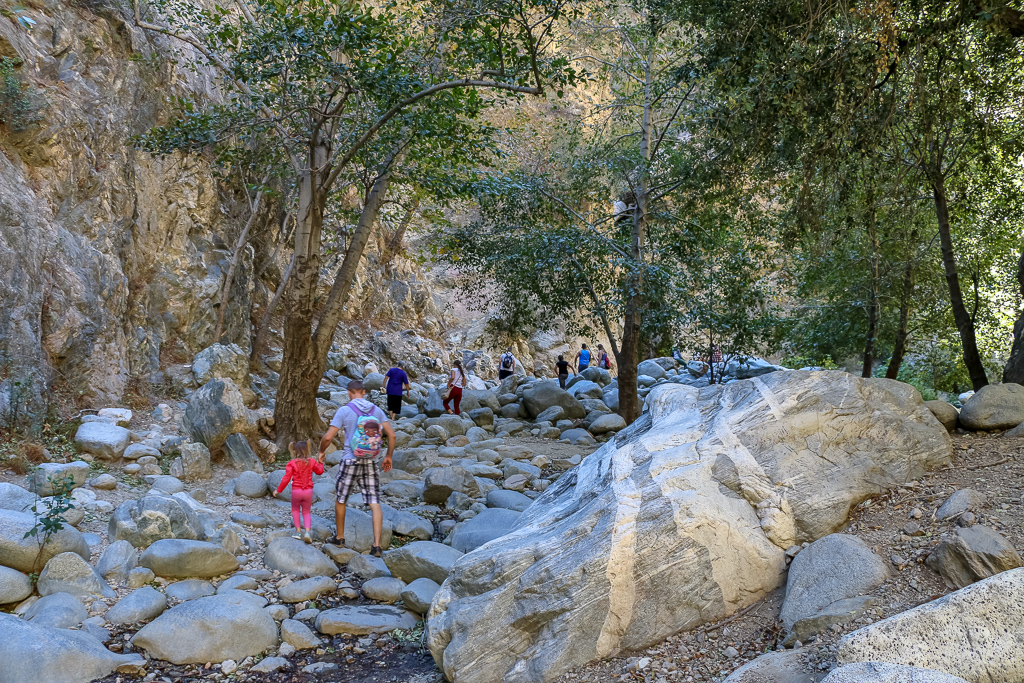 Hiking to Eaton Canyon Falls - Roads and Destinations, roadsanddestinations.com