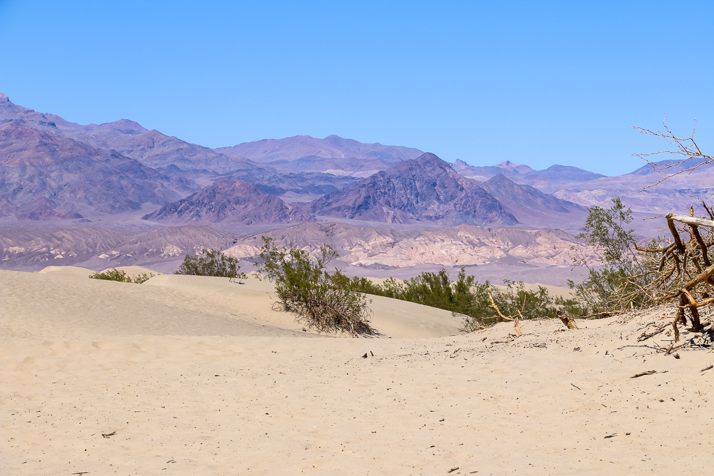 Death Valley: Mesquite Flat Sand Dunes Adventure - Roads and Destinations, roadsanddestinations.com