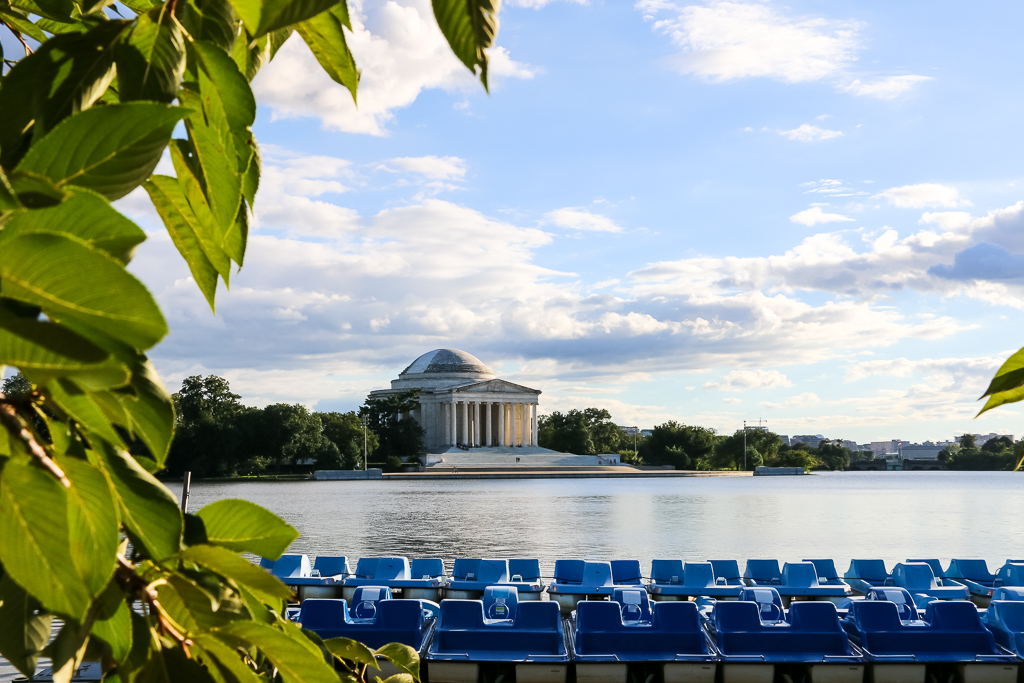 24 hours in Washington, D.C. - Roads and Destinations, roadsanddestinations.com