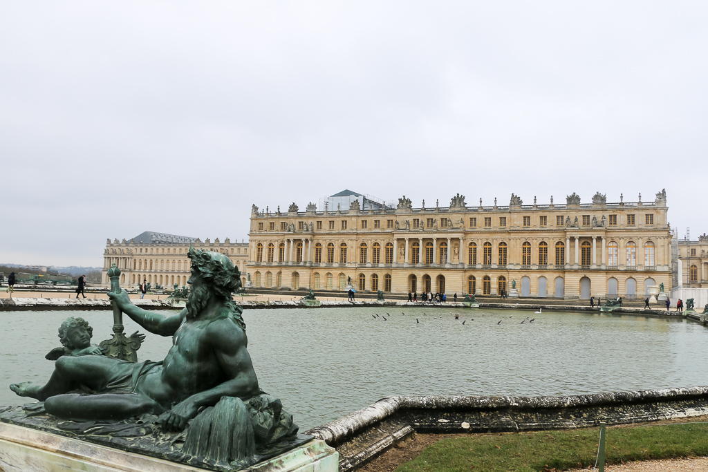 Versailles, www.roadsanddestinations.com