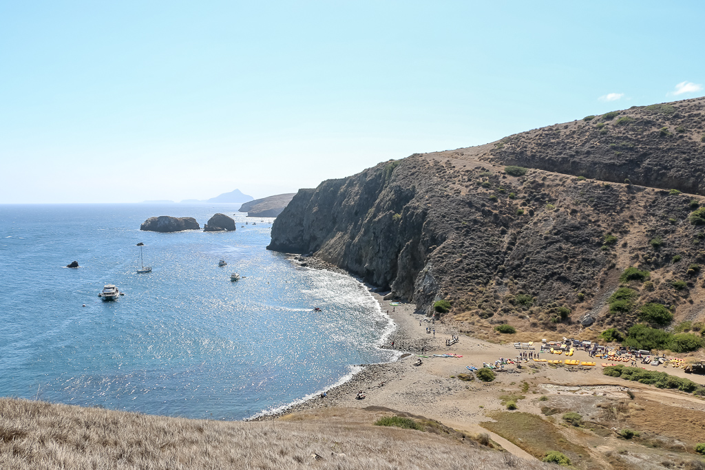 Santa Cruz Island in photos | Roads and Destinations