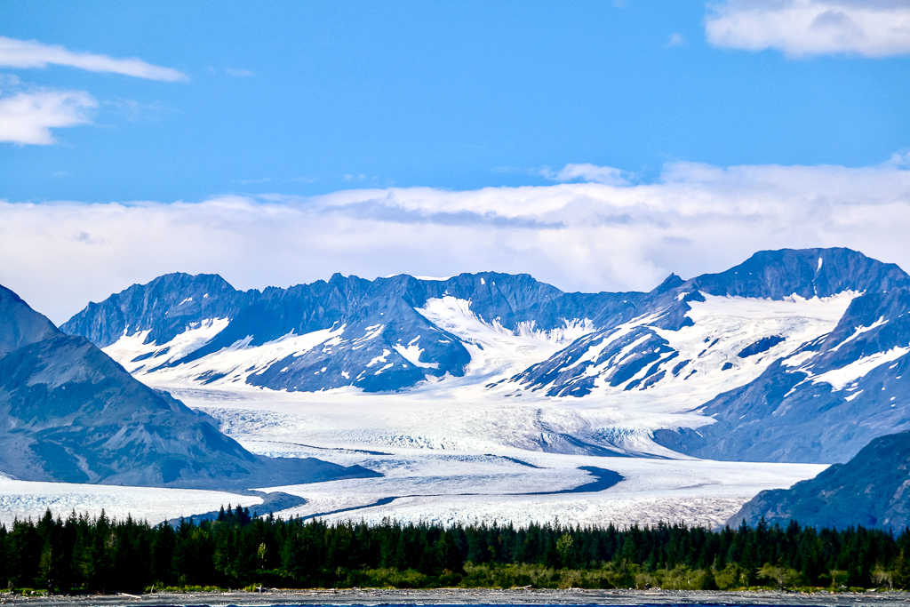 Bear Glacier - Roads and Destinations, roadsanddestinations.com