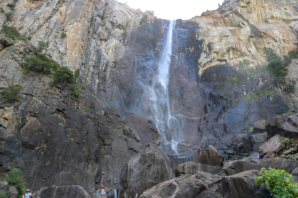 Bridalveil Fall - Roads and Destinations, roadsanddestinations.com