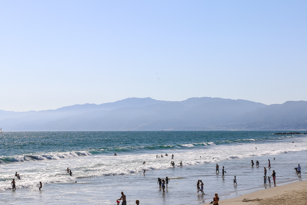 Santa Monica - Roads and Destinations, roadsanddestinations.com