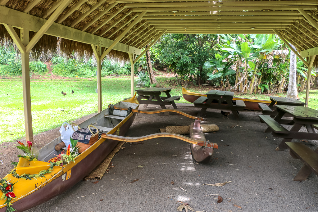 Canoe house