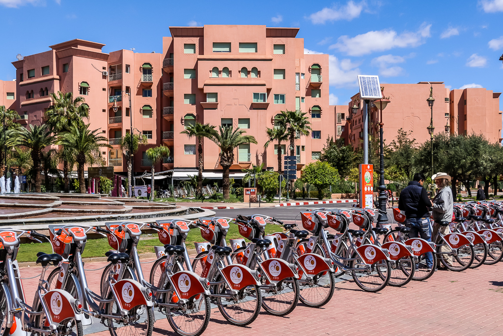 Rental bikes in the new city