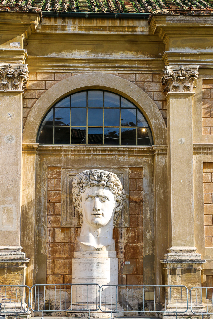 Art at the Vatican Courtyard | Roads and Destinations