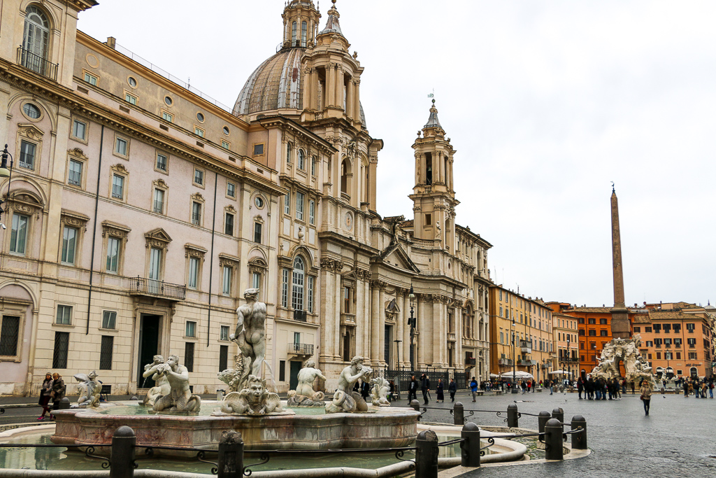 Piazza Navona - Roads and Destinations