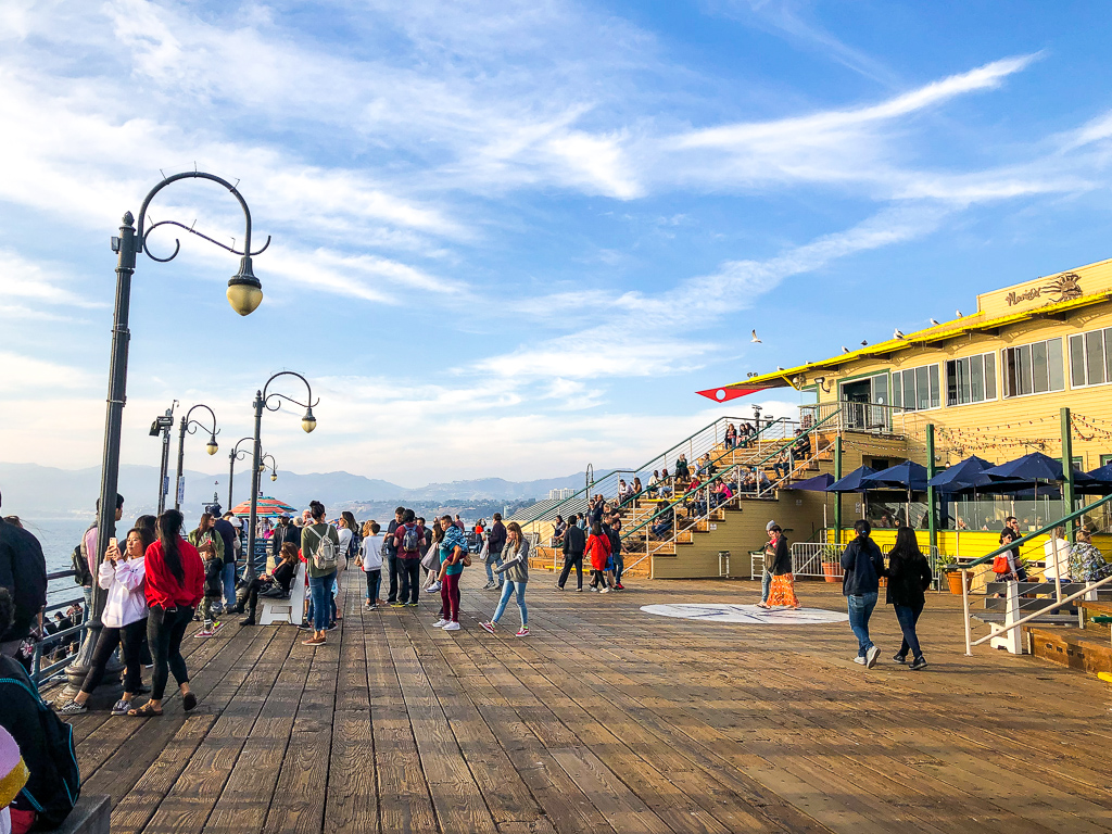 Santa Monica Pier, Roads and Destinations