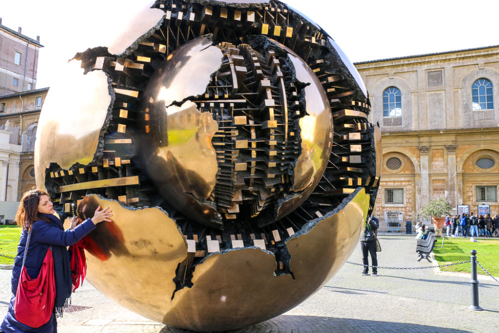 Cultural and Historical Heritage of the Vatican in Photos - Roads and ...