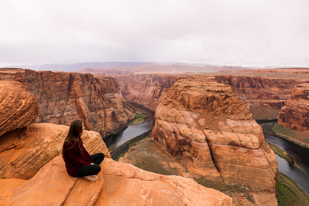 Horseshoe Bend – Arizona’s Natural Wonder, roadsanddestinations.com