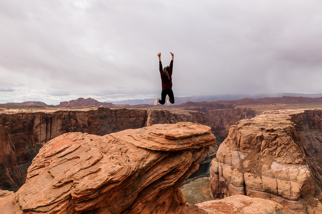 Horseshoe Bend, roadsanddestinations.com