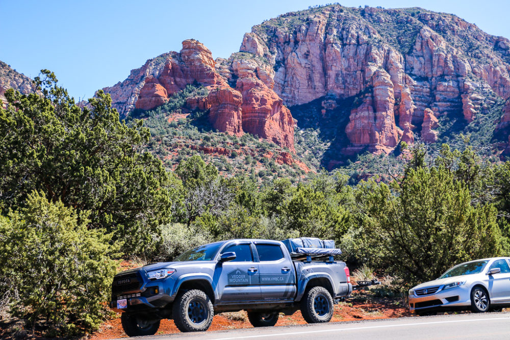 Hiking the Devil’s Bridge Trail in Sedona, Arizona - Roads and Destinations, roadsanddestinations.com