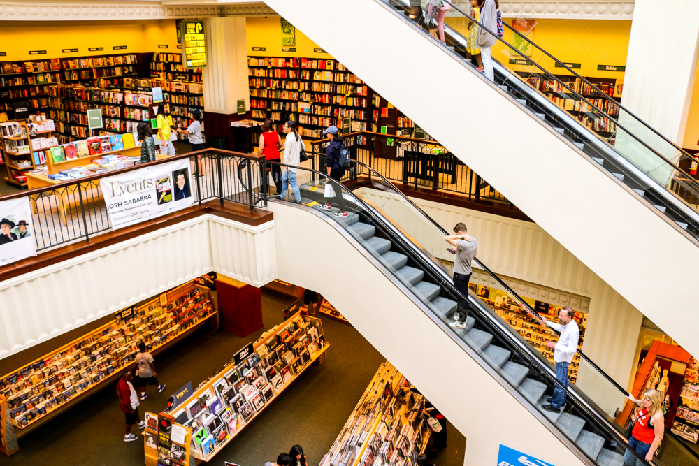 Books to Read in June 2019, roadsanddestinations.com