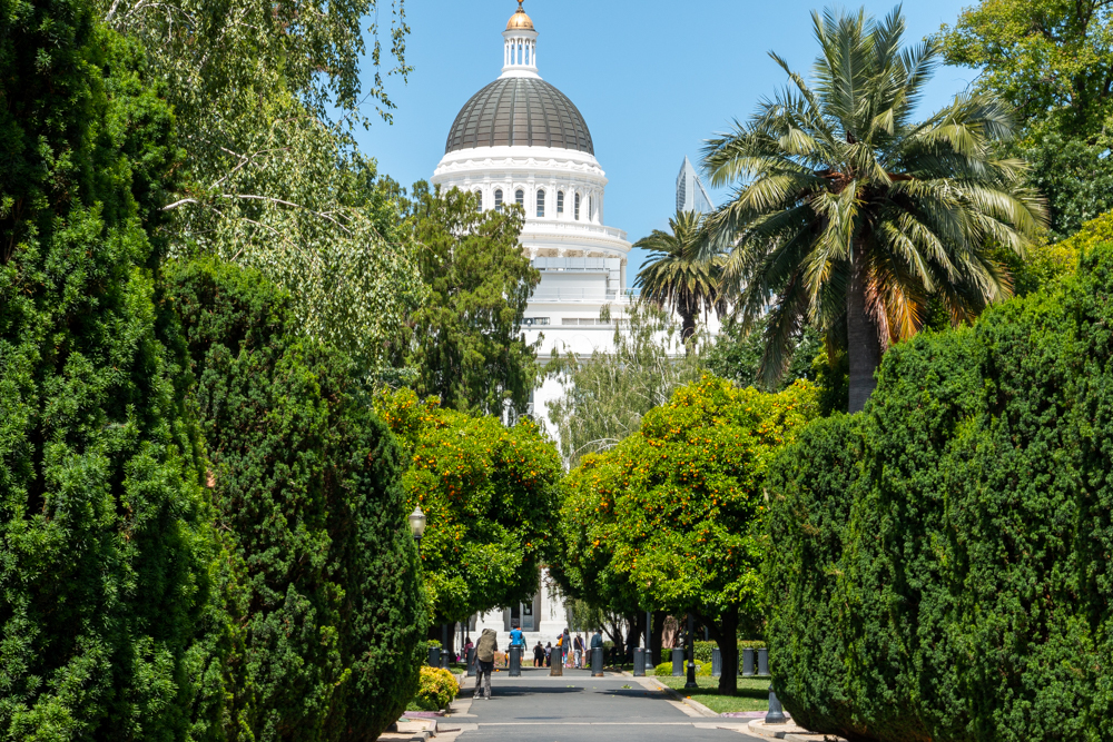 Sacramento, roadsanddestinations.com