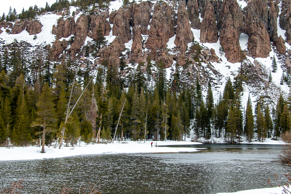 A Guide to Visiting Mammoth Lakes, California - roadsanddestinations.com