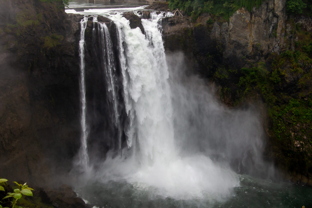 How to Visit Snoqualmie Falls, Washington | Roads and Destinations