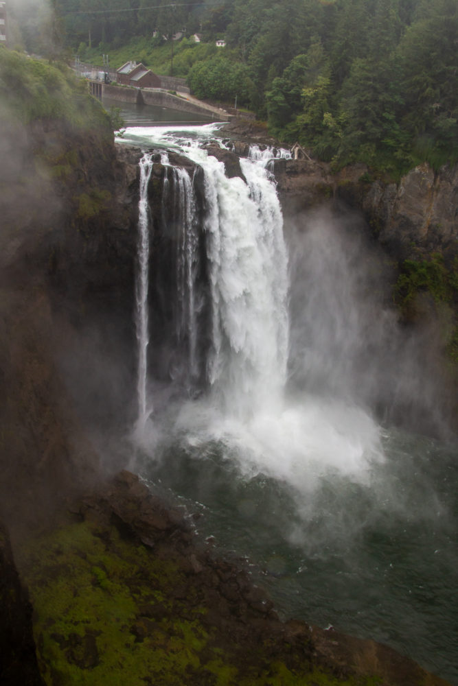 Visit Snoqualmie Falls, Washington | Roads and Destinations