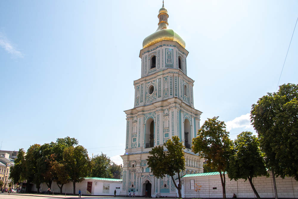 How to Visit St. Sophia’s Cathedral, the best travel memories - www.roadsanddestinations.com
