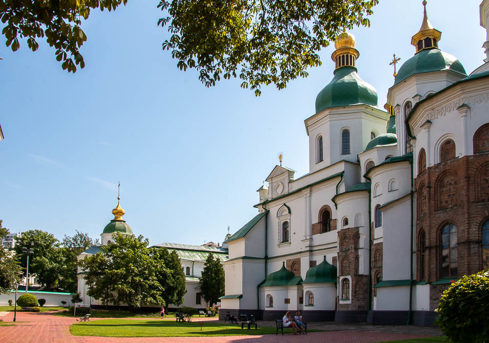 How to Visit St. Sophia’s Cathedral - Roads and Destinations