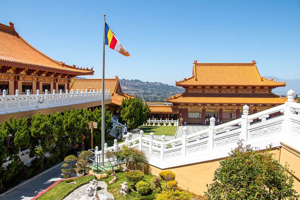 Finding Zen behind Tall Walls of Hsi Lai Temple, Los Angeles - Roads and Destinations, roadsanddestinations.com