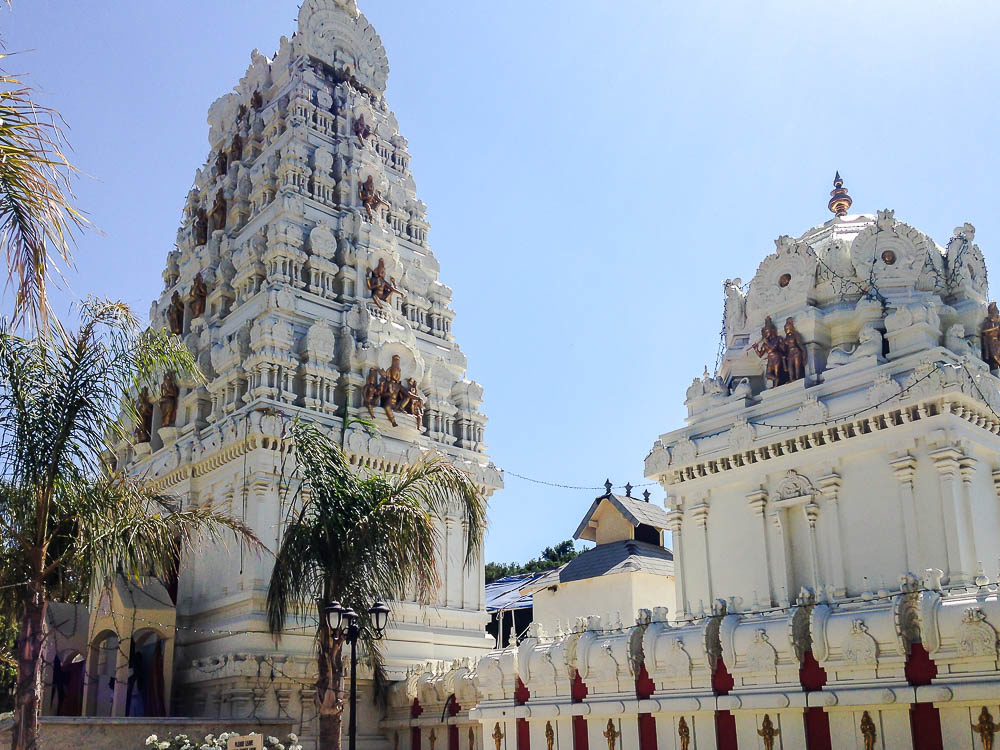 Hindu Temple, Asian Destinations in Los Angeles  - Roads and Destinations -roadsanddestinations.com