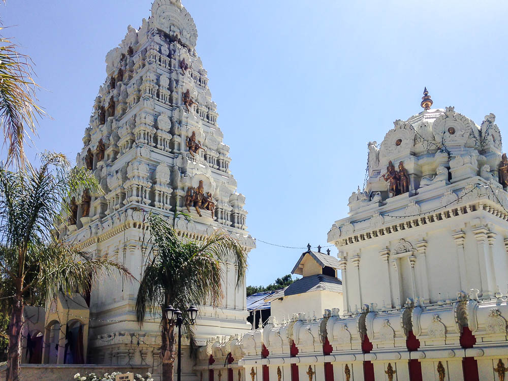 Hindu Temple, Asian Destinations in Los Angeles - Roads and Destinations, roadsanddestinations.com