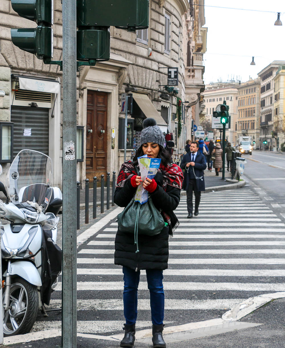 Tourists in Rome, roadsanddestinations.com