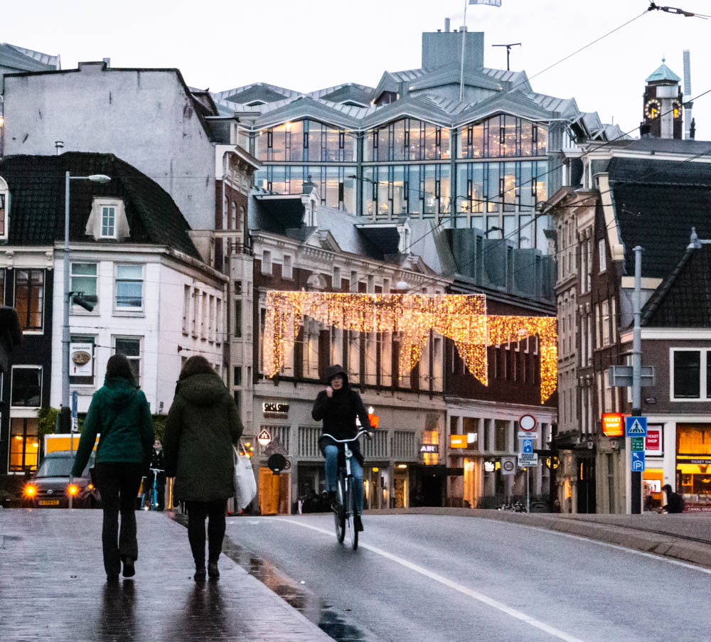 4 Days in Amsterdam, Christmas around the World  - Roads and Destinations