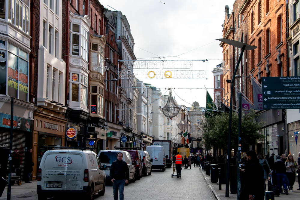 Dublin Travel Guide - From Top Attractions to Places to Eat and Stay, Roads and Destinations