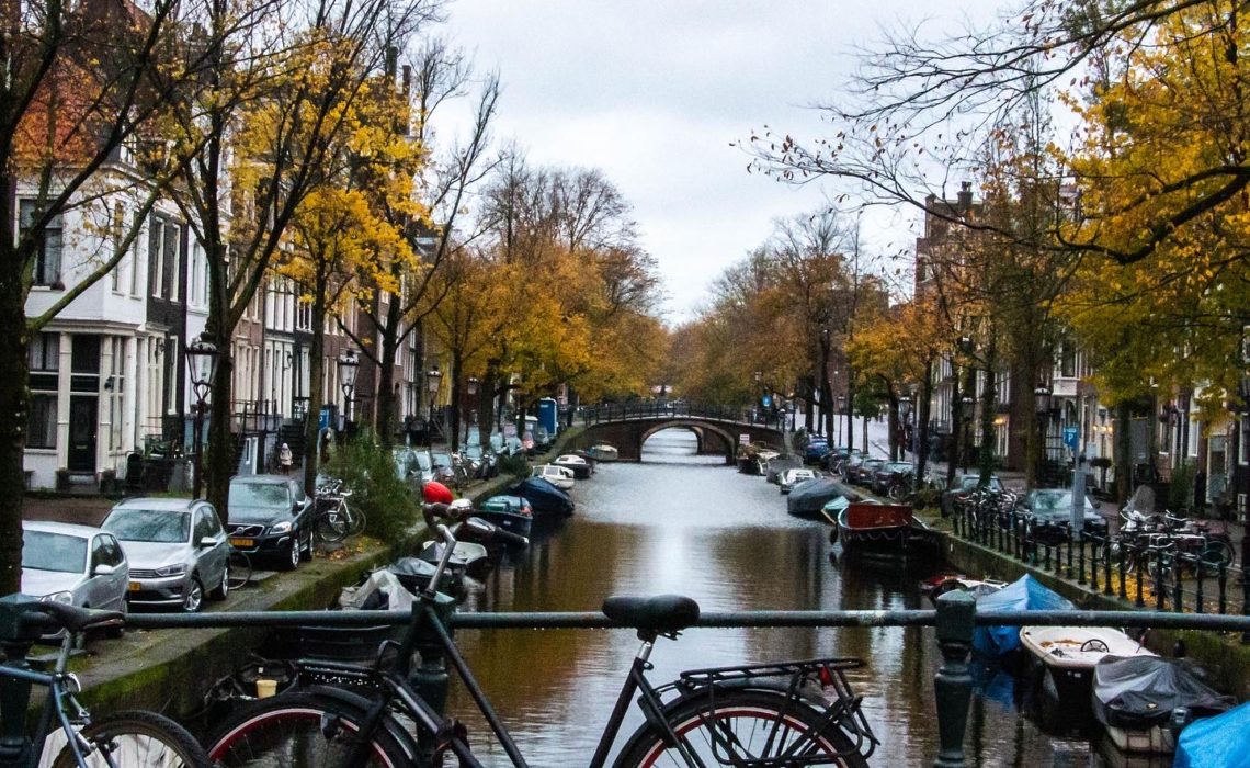 Amsterdam travel guide, www.roadsanddestinations.com
