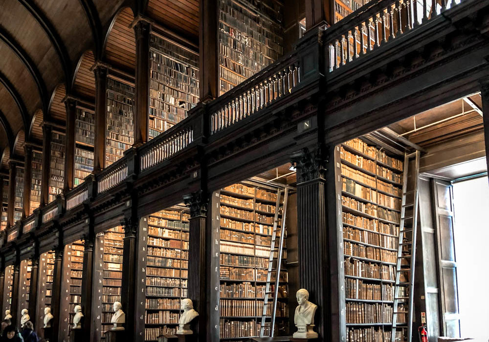 The 6 most Popular Libraries in the World, www.roadsanddestinations.com