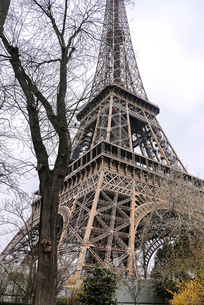 Eiffel Tower - www.roadsanddestinations.com