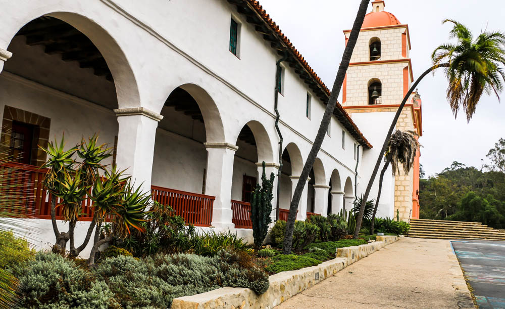 Visit Santa Barbara, City Breaks in Southern California - Roads and Destinations, roadsanddestinations.com