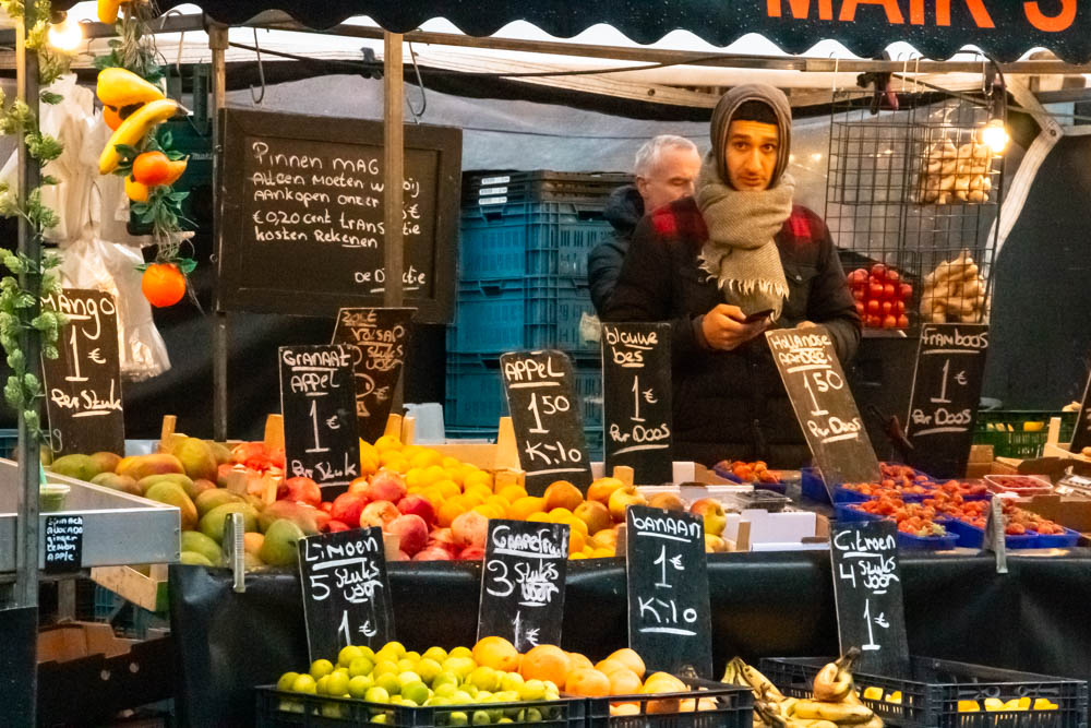 Albert Cuyp Markt | Roads and Destinations, roadsanddestinations.com