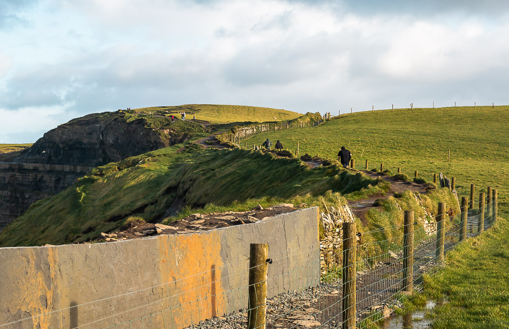 Day Trips from Dublin - Roads and Destinations__roadsanddestinations.com