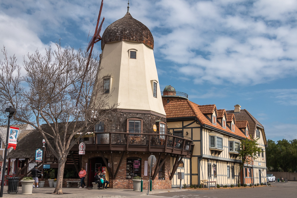 Solvang - Roads and Destinations