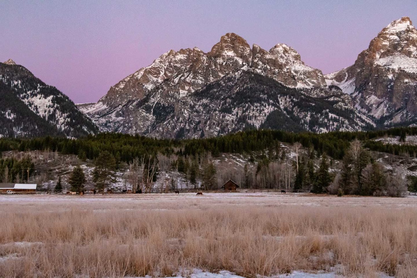 One Day in Grand Teton National Park - Roads and Destinations _ roadsanddestinations.com