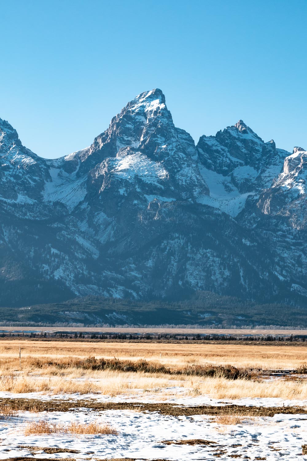 Grand Teton - Roads and Destinations, roadsanddestinations.com