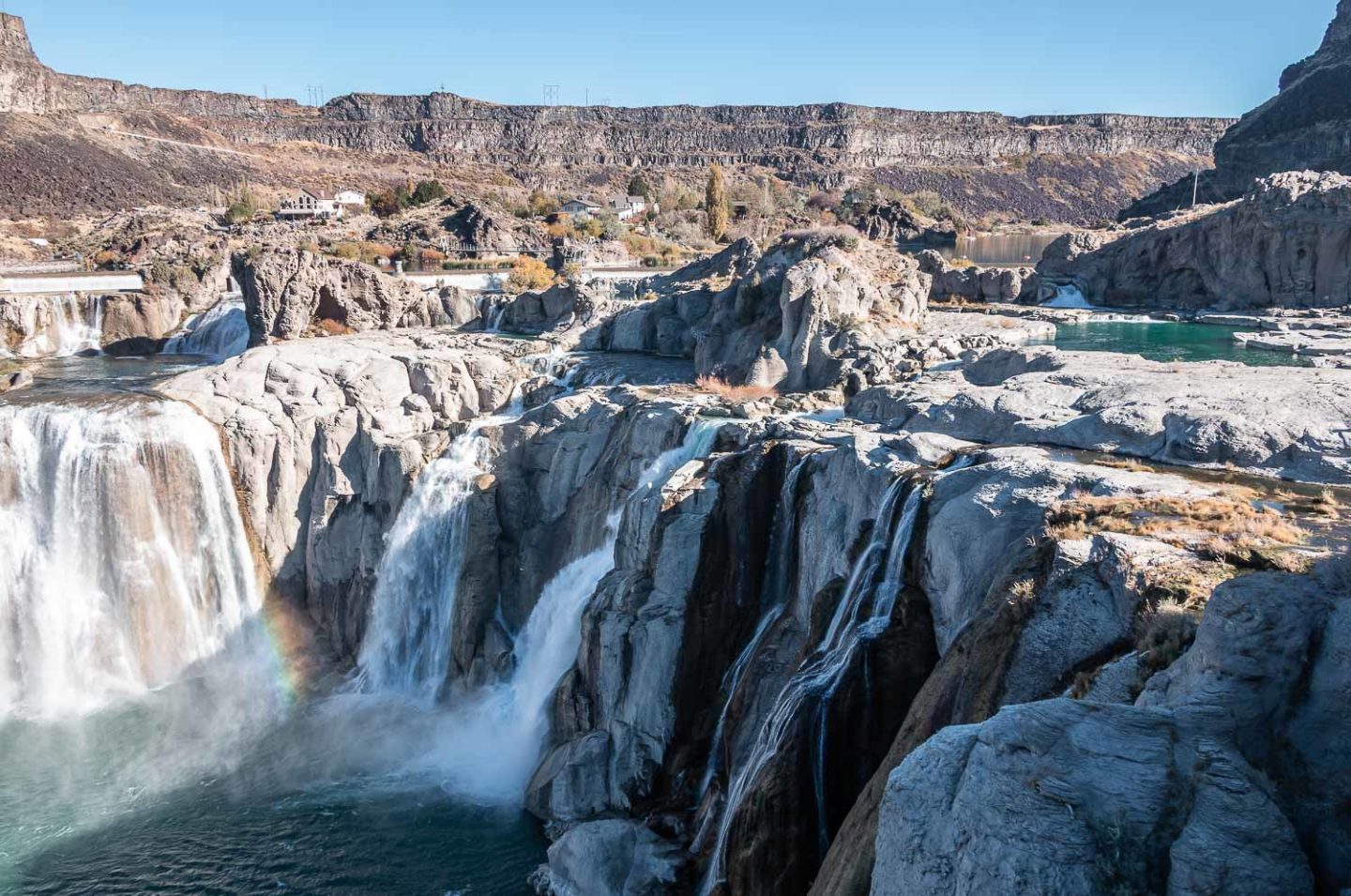 Visit Shoshone Falls - Roads and Destinations