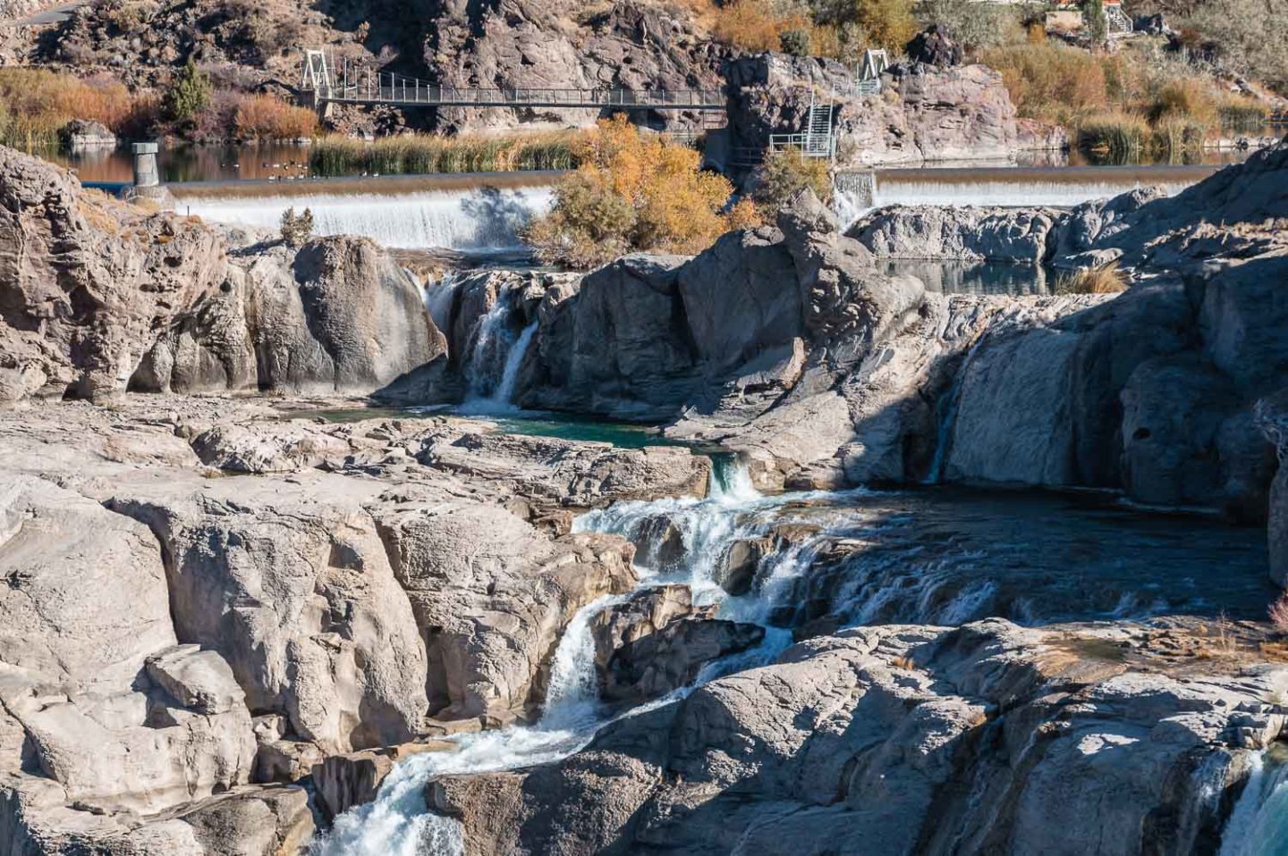 Visit Shoshone Falls - Roads and Destinations