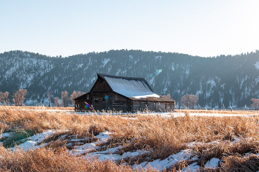 Historic Buildings in the American West - Roads and Destinations