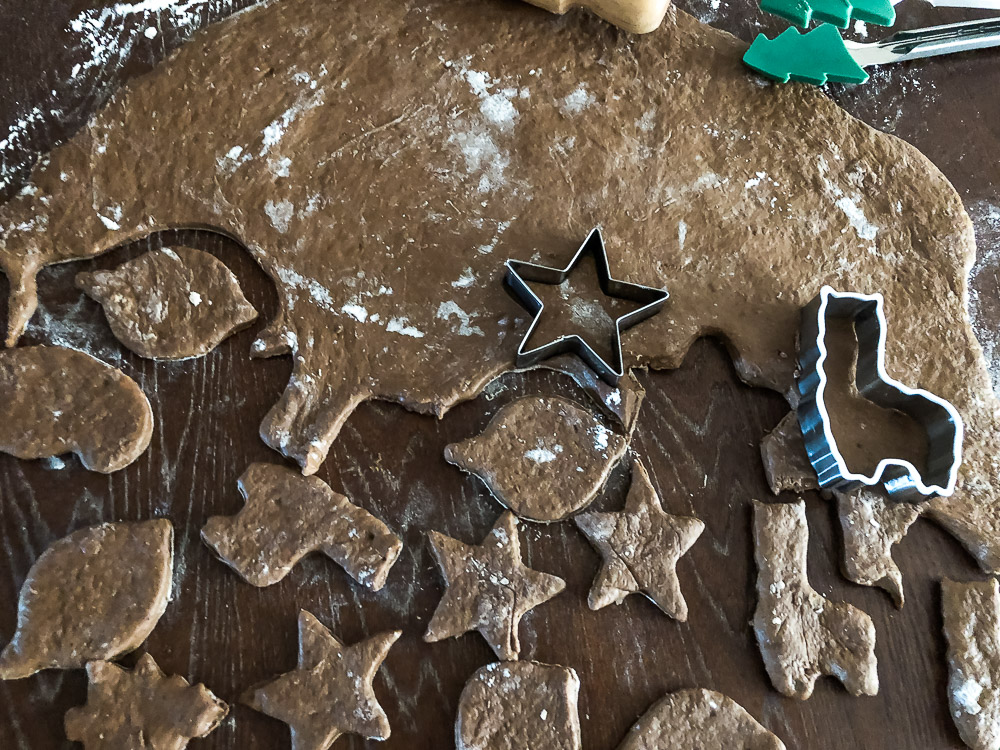 German gingerbread cookies - Roads and Destinations