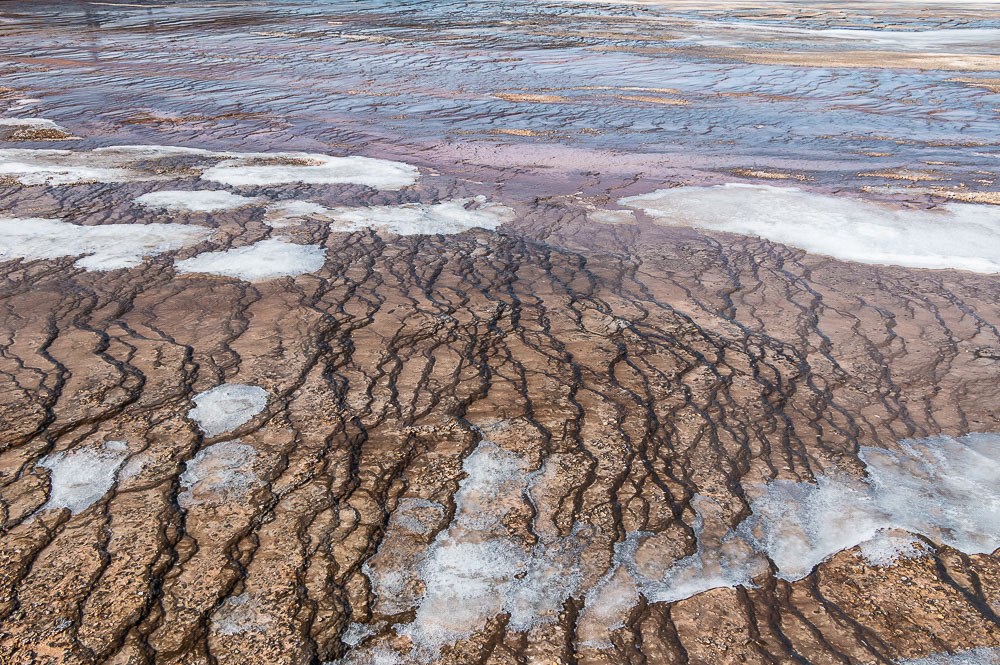 Midway Geyser Basin - Roads and Destinations, roadsanddestinations.com