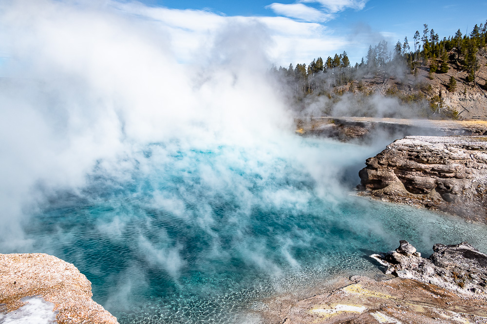 Visit Midway Geyser Basin - Roads and Destinations, roadsanddestinations.com