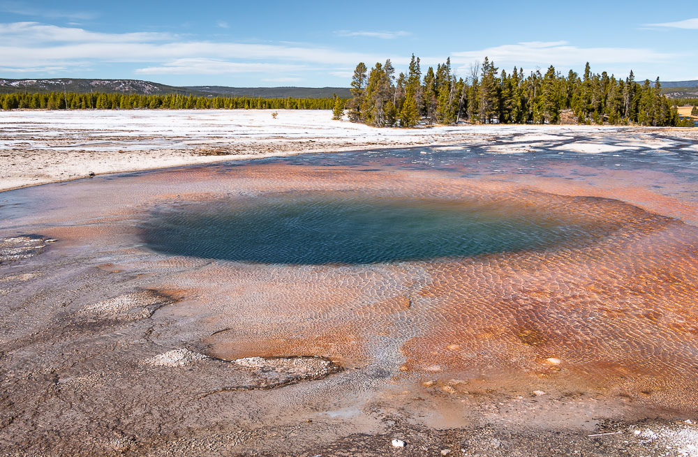 Visit Midway Geyser Basin - Roads and Destinations - - roadsanddestinations.com