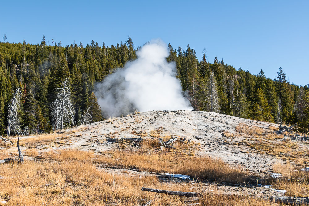 Visit Old Faithful - Roads and Destinations, roadsanddestinations.com