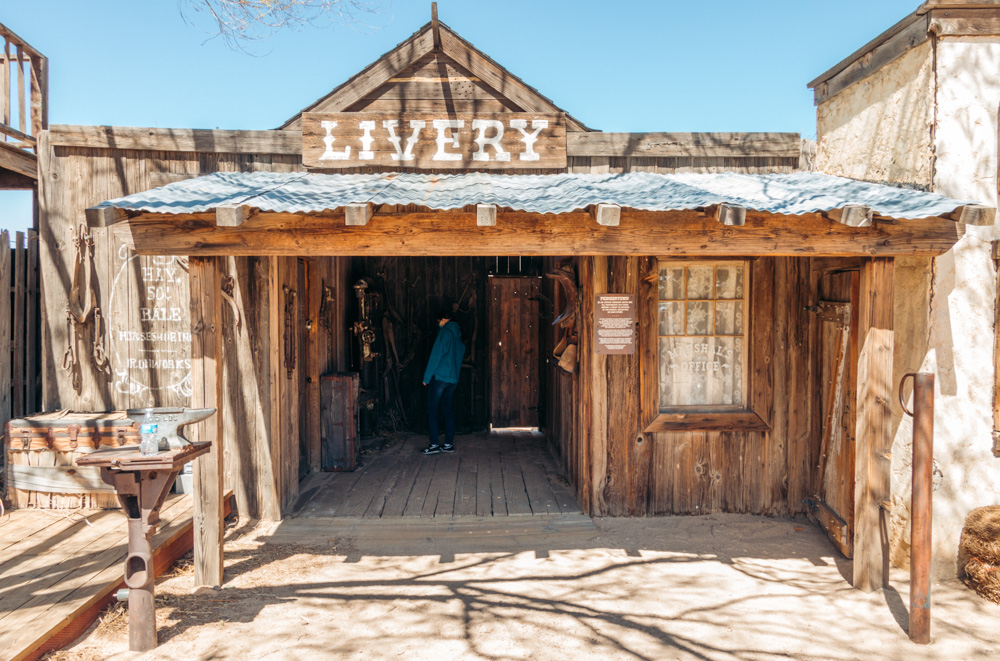 Visit Pioneertown - Roads and Destinations