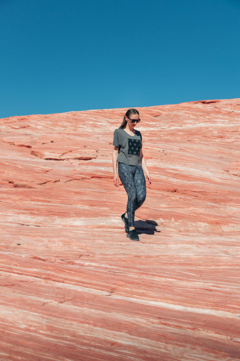 Hiking the Fire Wave Trail in Valley of Fire, Nevada - Roads and ...