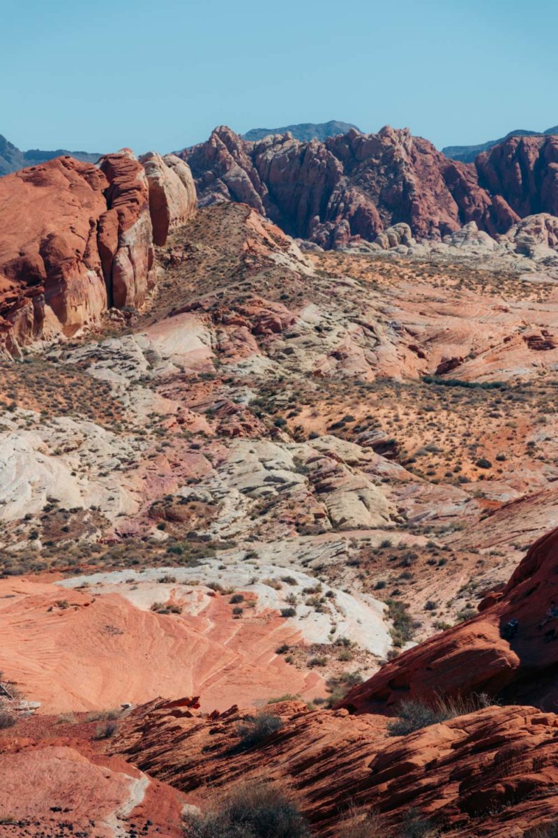 Hiking the Fire Wave Trail in Valley of Fire, Nevada - Roads and ...